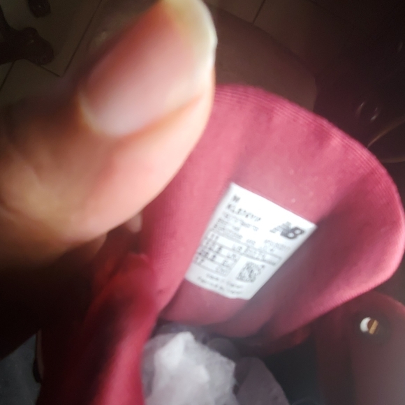 New balance kid size - Picture 4 of 4